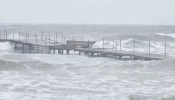 Шторм в Анапе