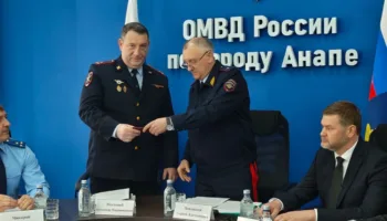 Александр Мостовой
